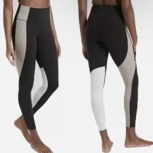 Athleta Elation Asym 7/8 Tight In 3 color block S